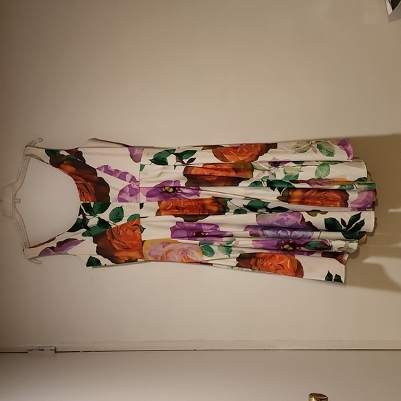 Calvin Klein Ladie's Pleated Dress - Picture 2 of 12